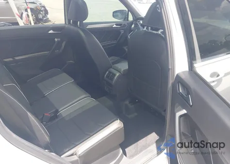 2022 Volkswagen Tiguan 2.0T Sel R-Line из США, поврежденный, VIN 3VV4B7AX1NM018304